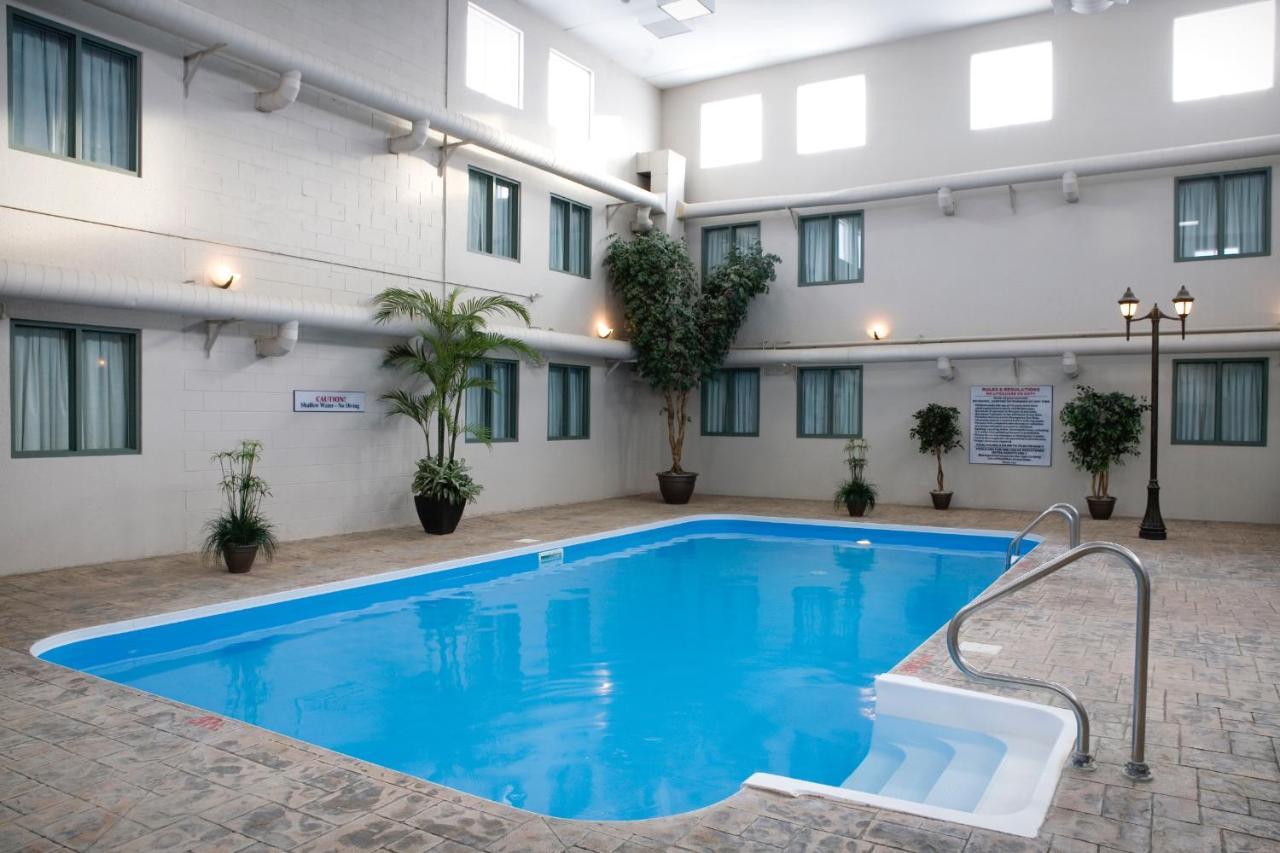 Heritage Inn Hotel & Convention Centre - High River Ngoại thất bức ảnh